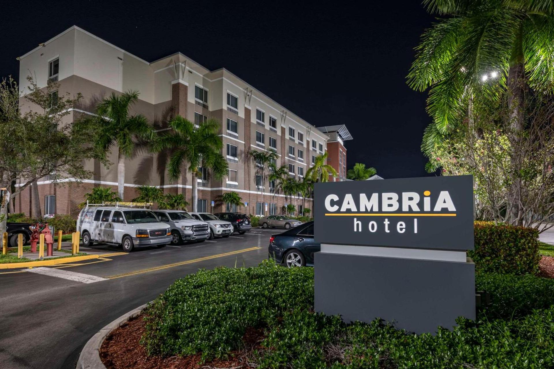 Cambria Hotel Ft Lauderdale, Airport South & Cruise Port photo 4