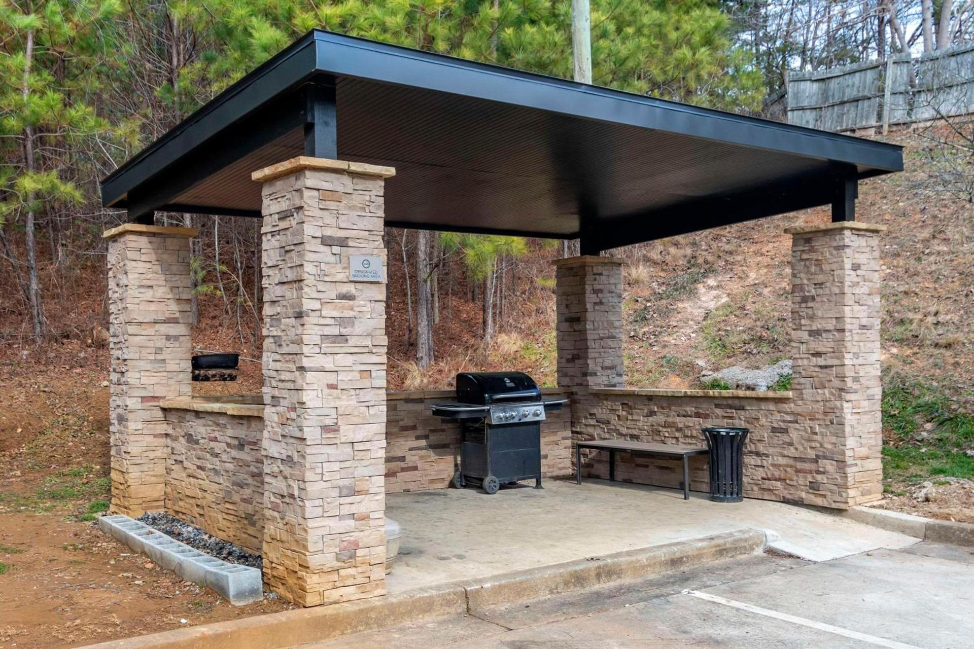 Comfort Inn & Suites Cartersville - Emerson Lake Point photo 28