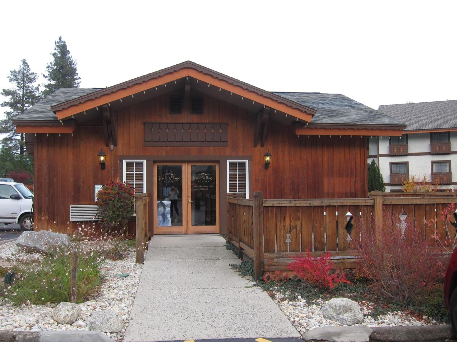Icicle Village Resort photo 21