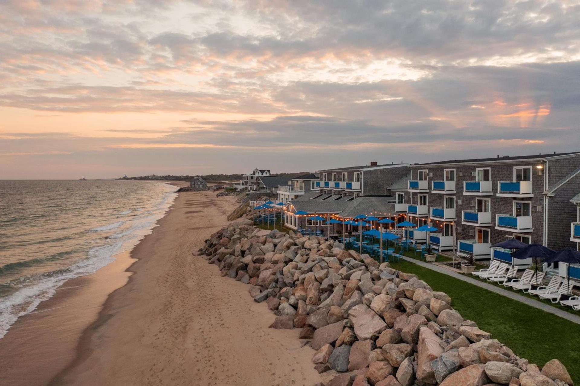 Pleasant View Inn — hotel in Westerly