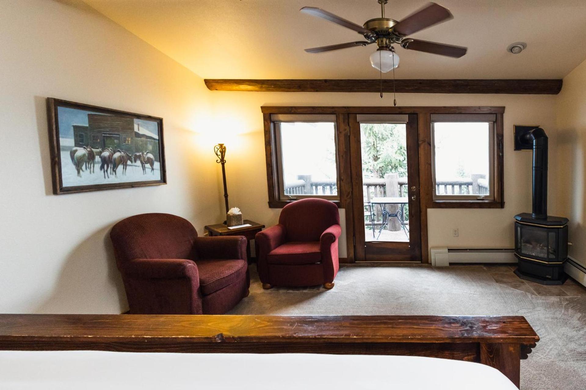 Taharaa Mountain Lodge photo 19