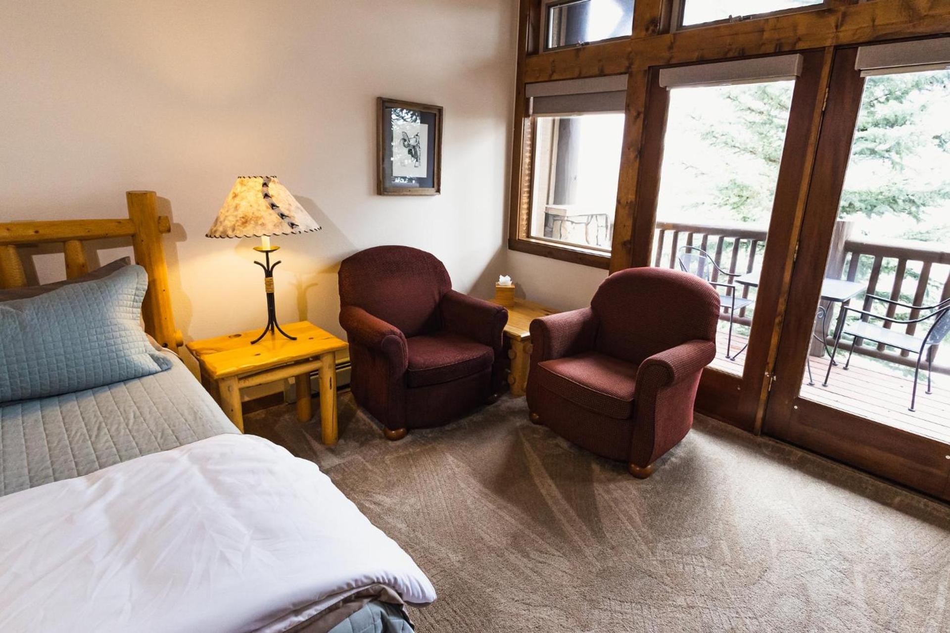 Taharaa Mountain Lodge photo 10