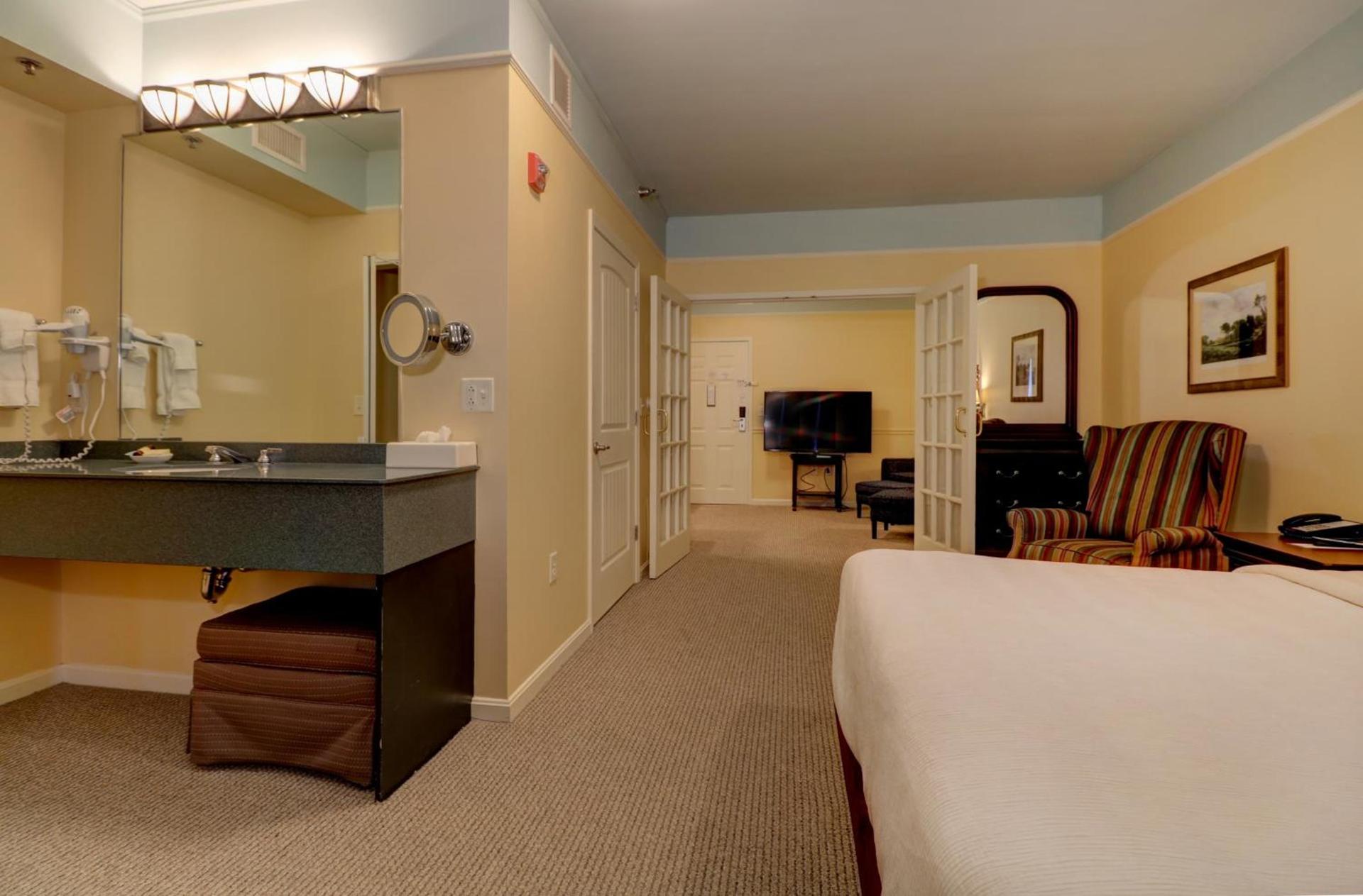 Senator Inn & Spa photo 54