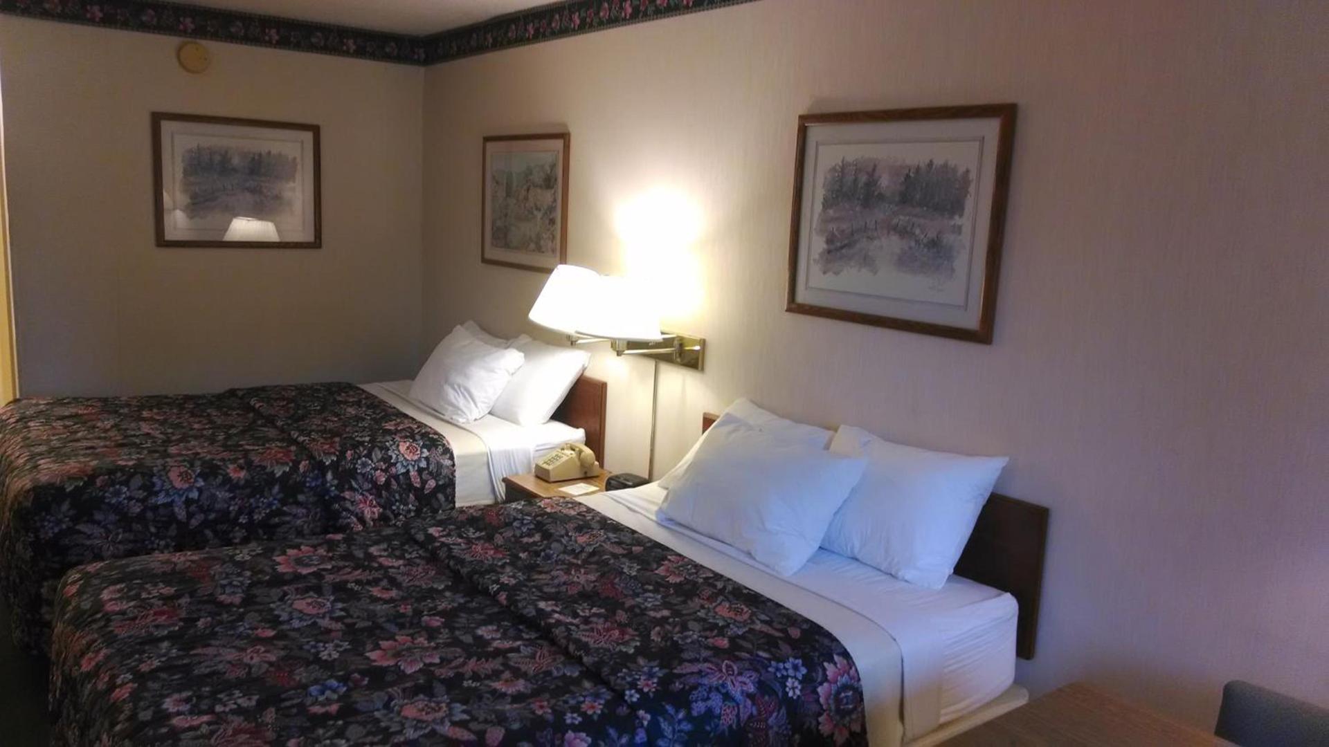 Amercia's Best Value Inn - Marion photo 2