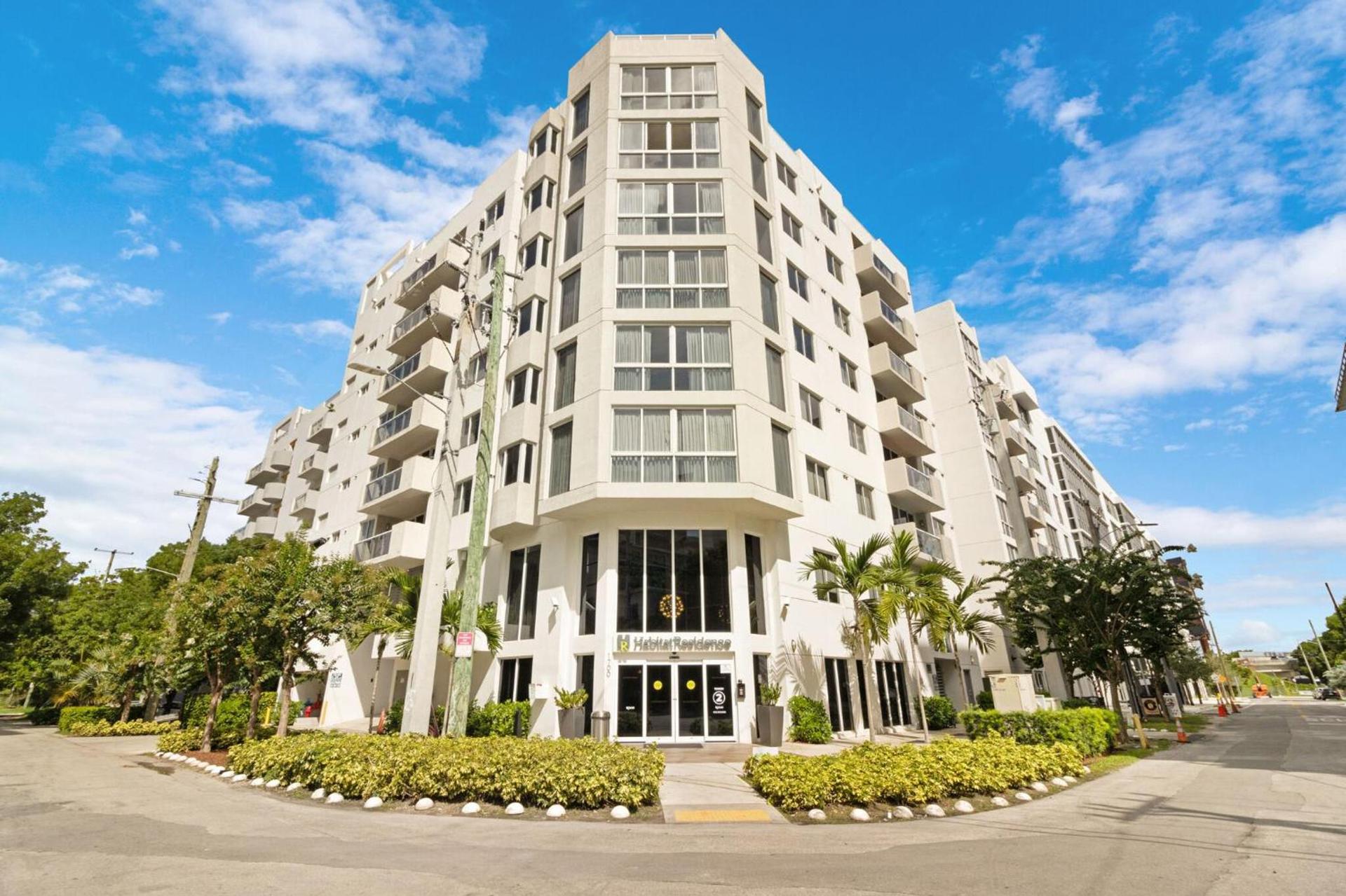 Roami at Habitat Brickell photo 1