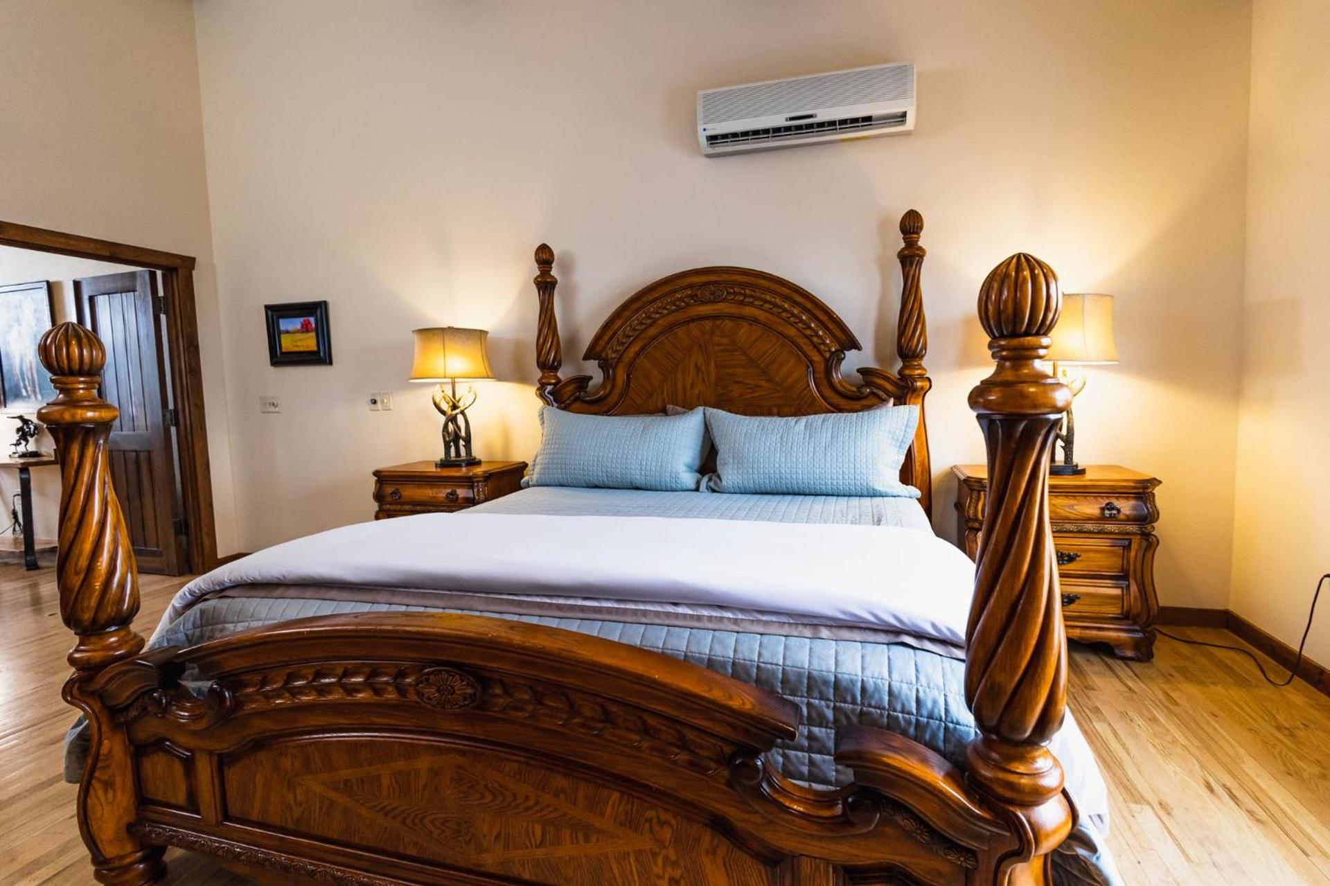 Taharaa Mountain Lodge photo 75