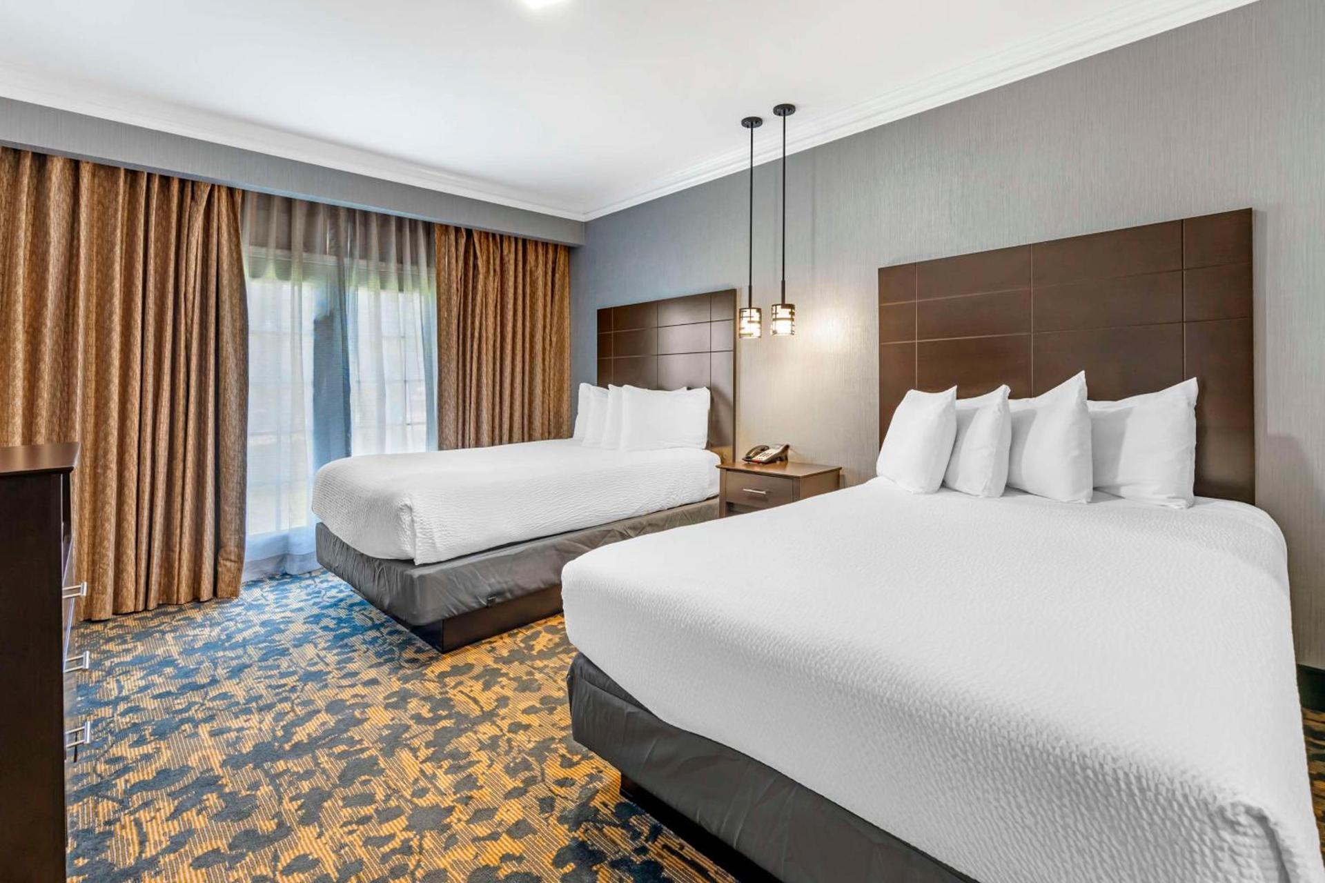 Best Western Brentwood photo 8
