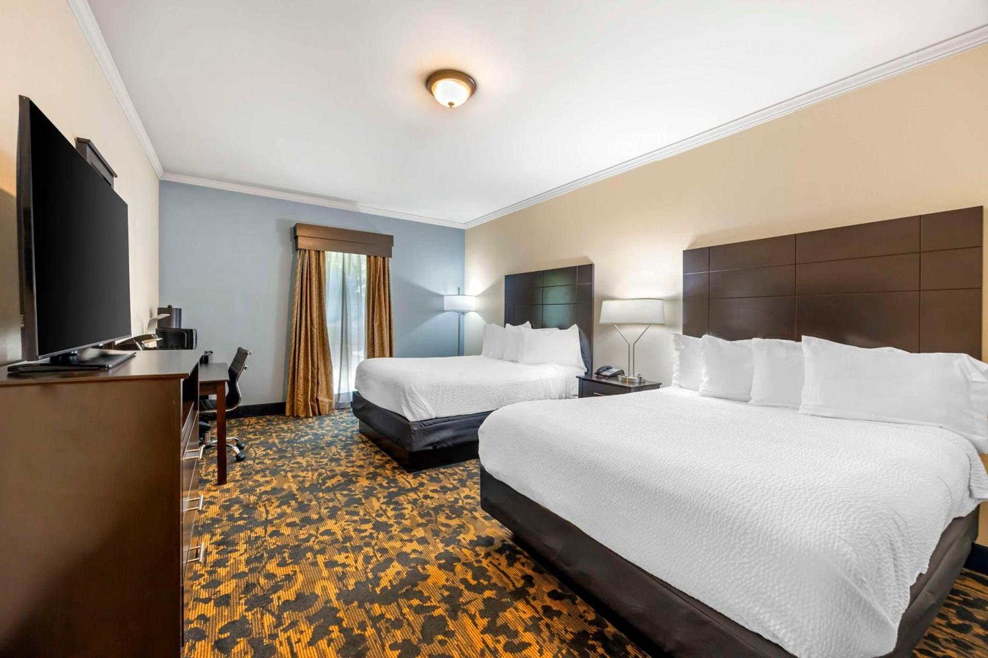 Best Western Brentwood photo 12