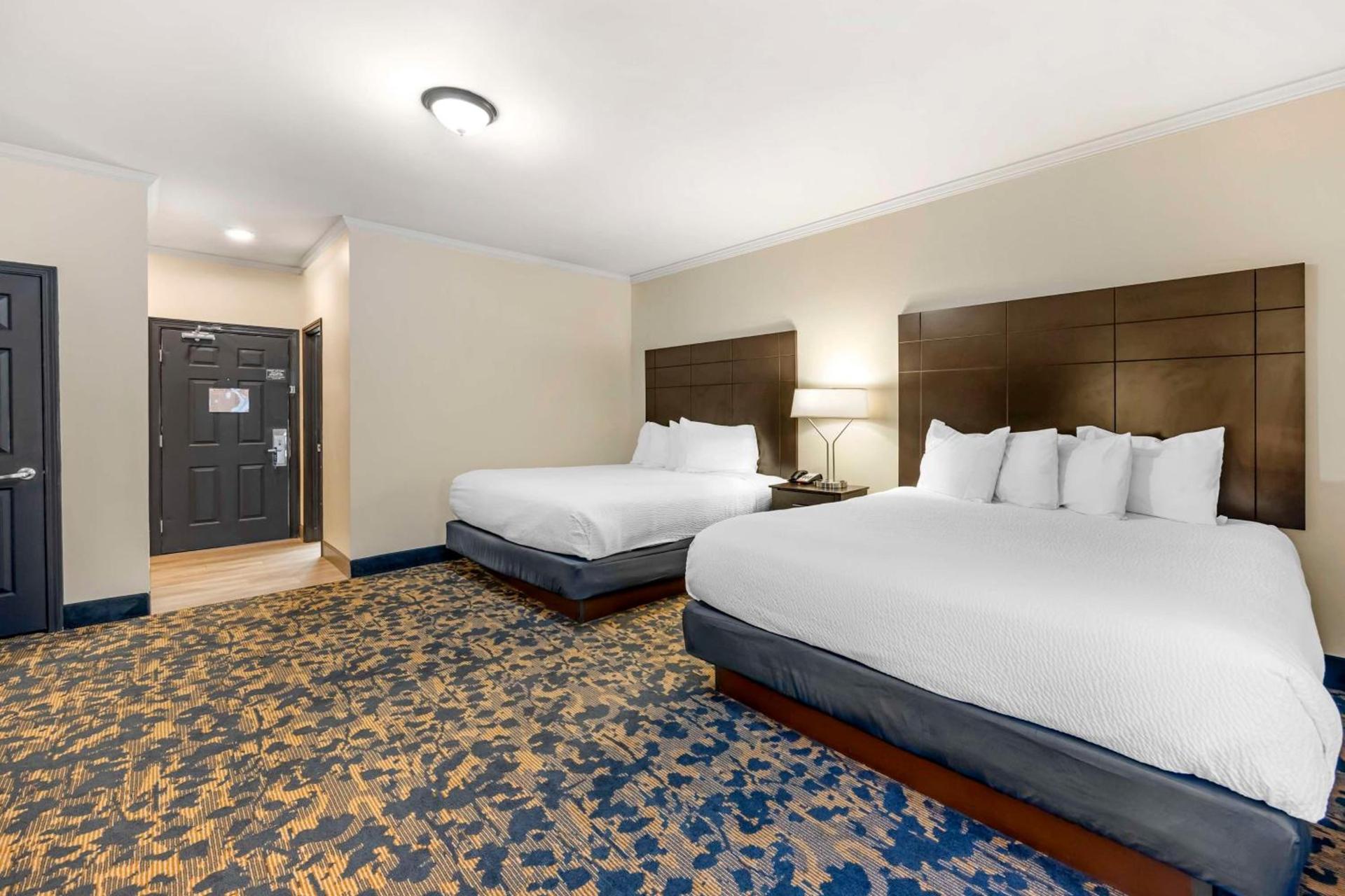 Best Western Brentwood photo 15