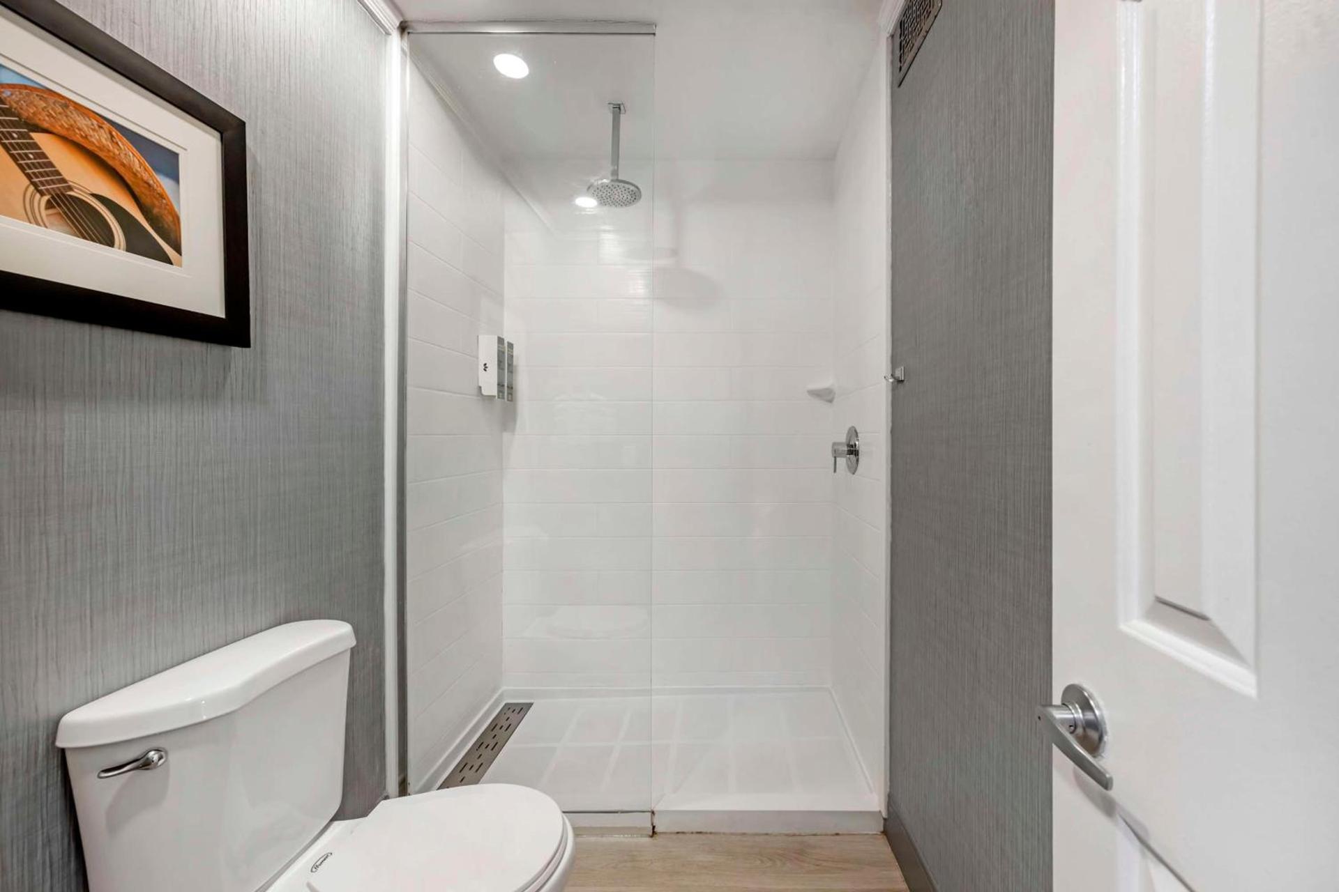 Best Western Brentwood photo 21