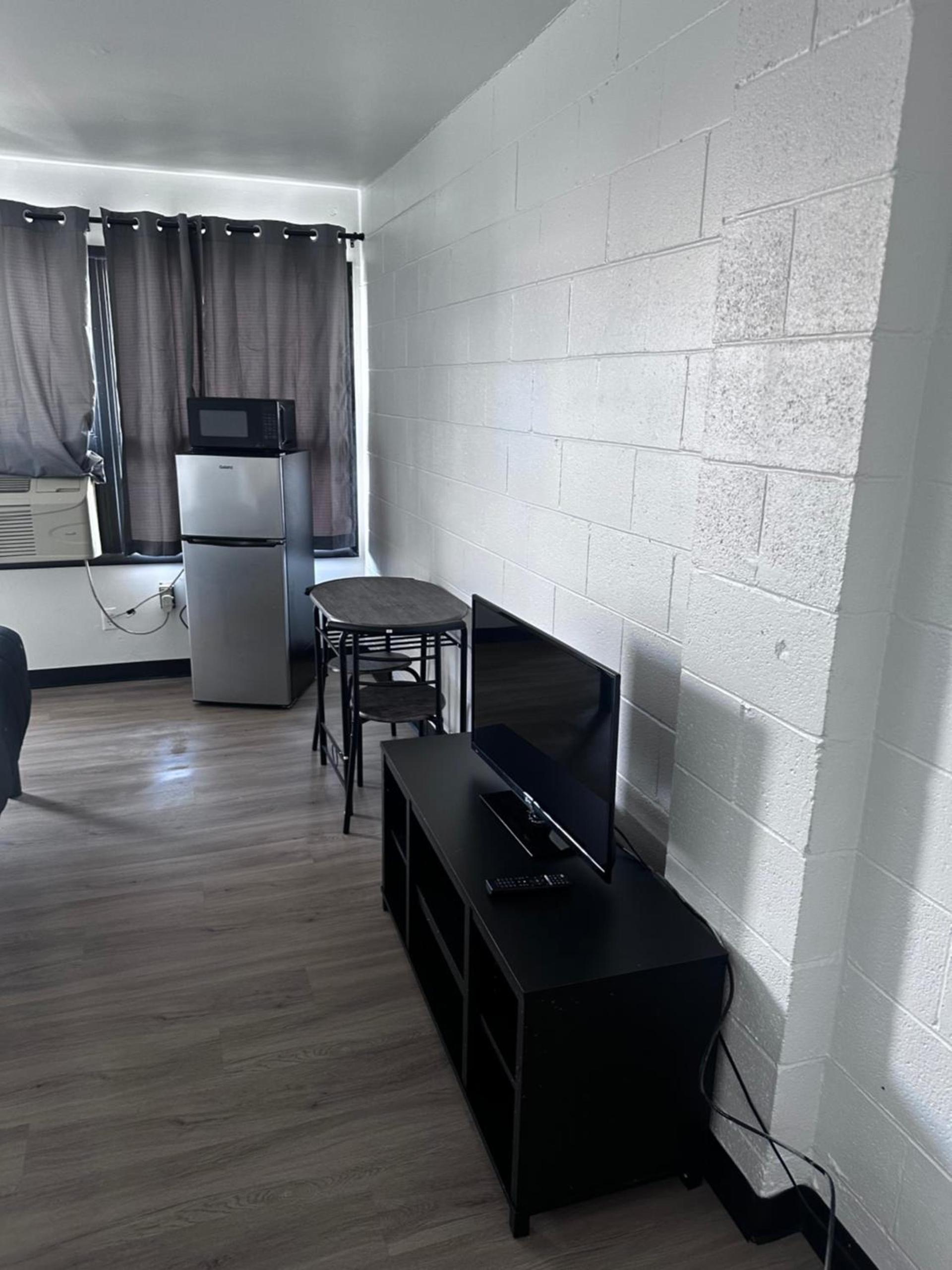 Glenstone place extended stay motel photo 12