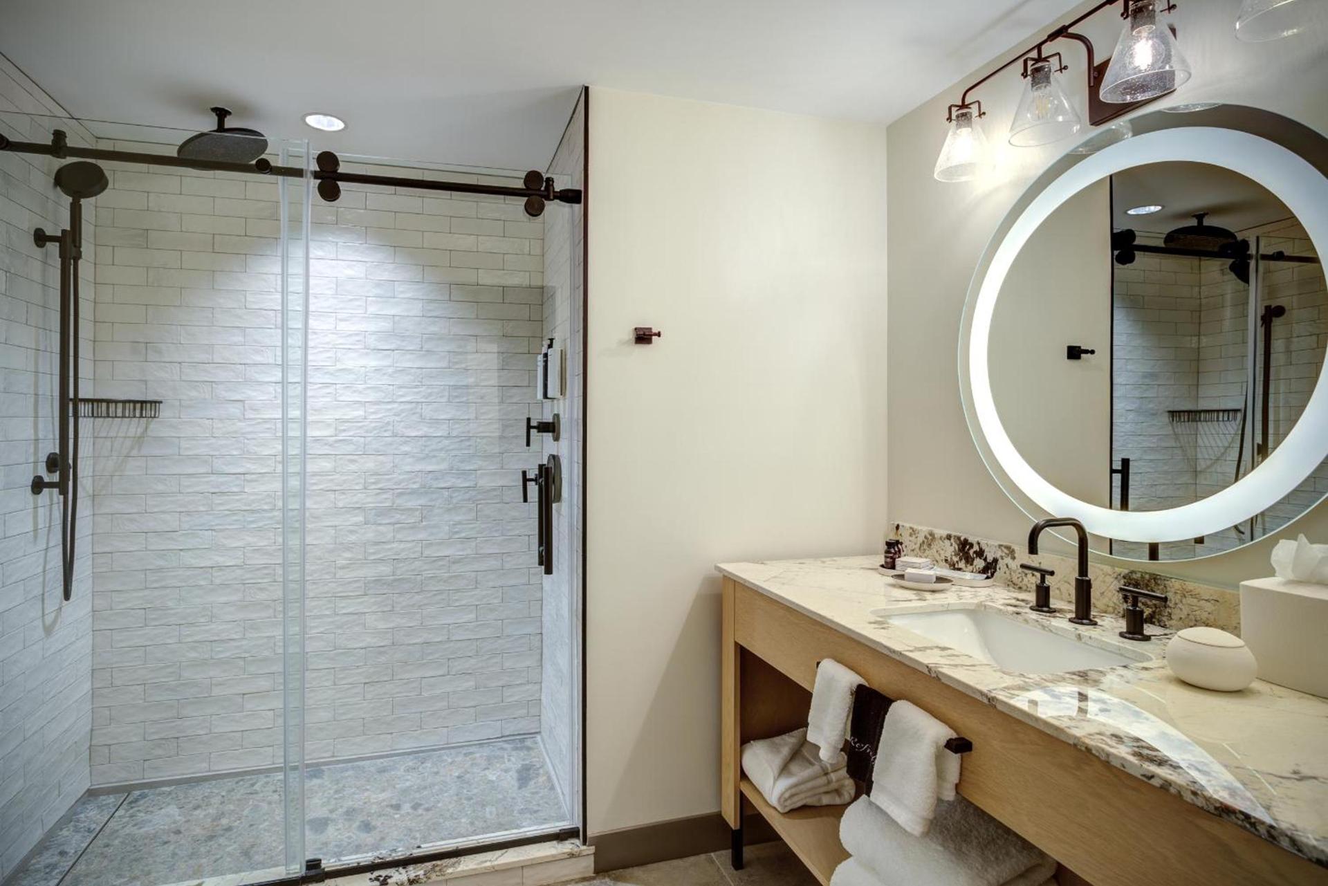 The Embers Hotel photo 80