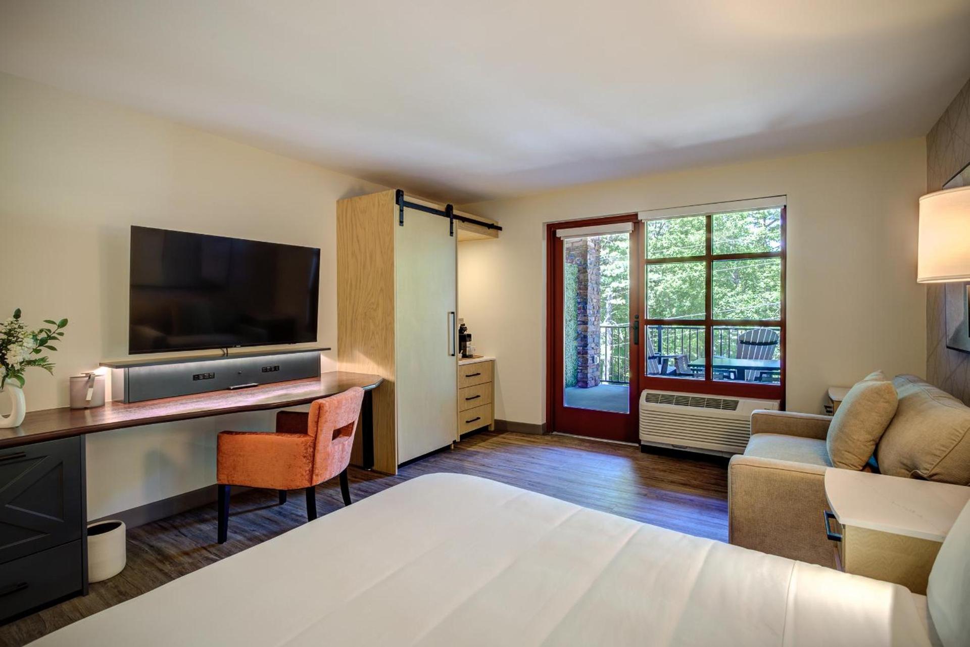 The Embers Hotel photo 89