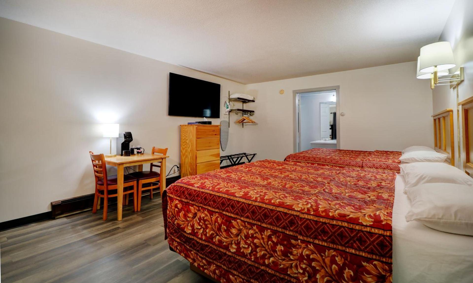 Canaan Motel photo 25