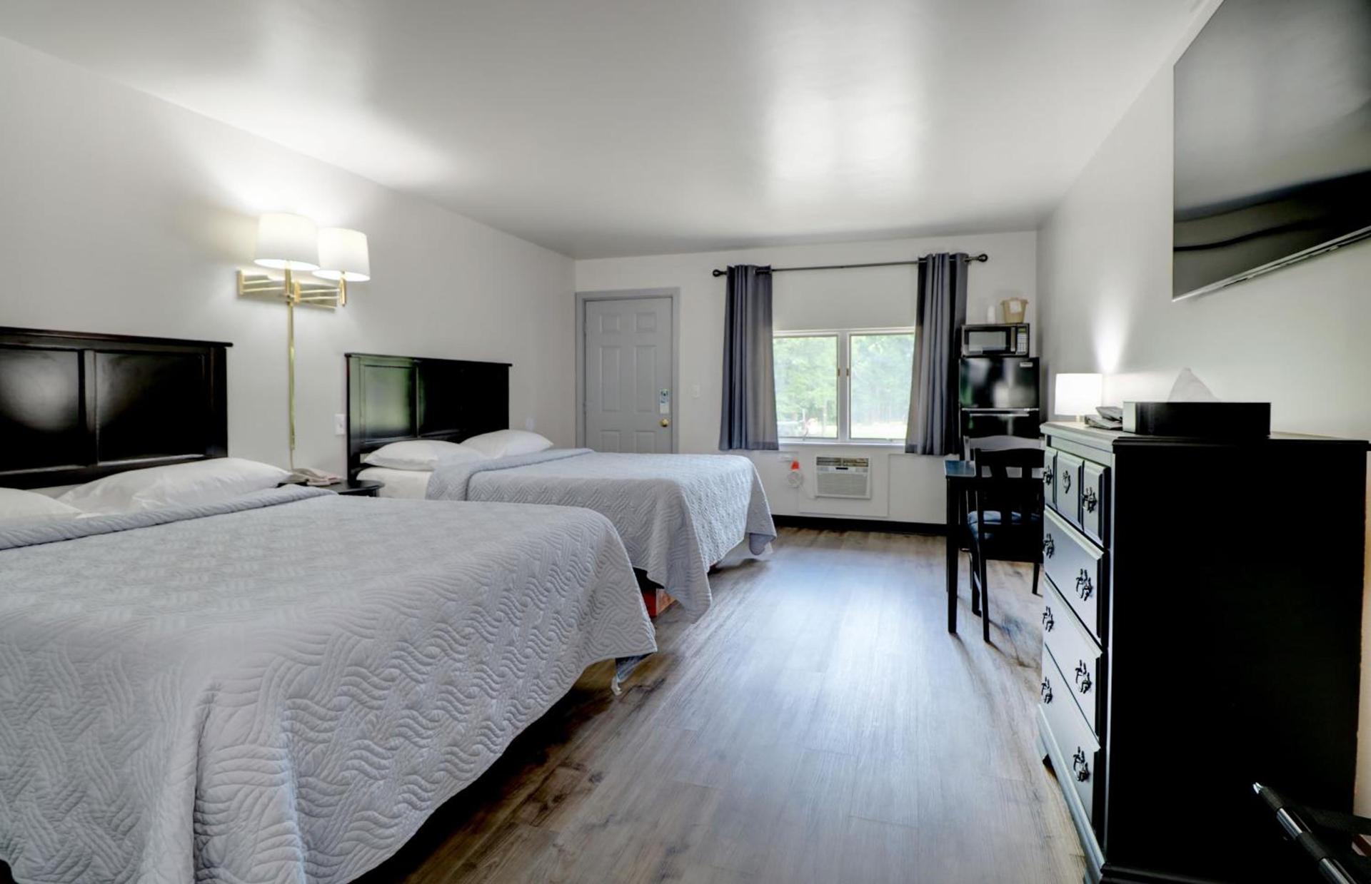 Canaan Motel photo 33