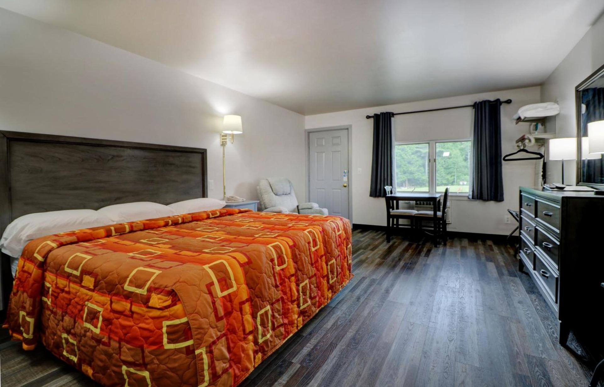 Canaan Motel photo 40
