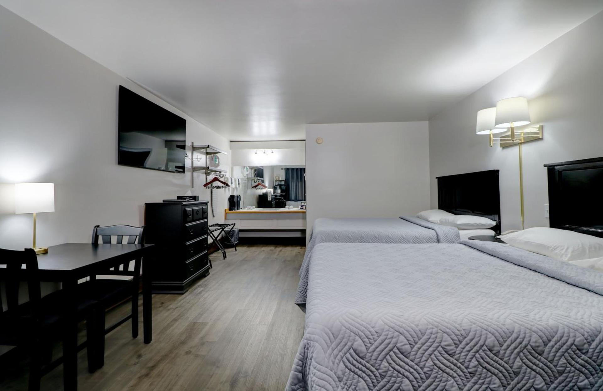 Canaan Motel photo 55