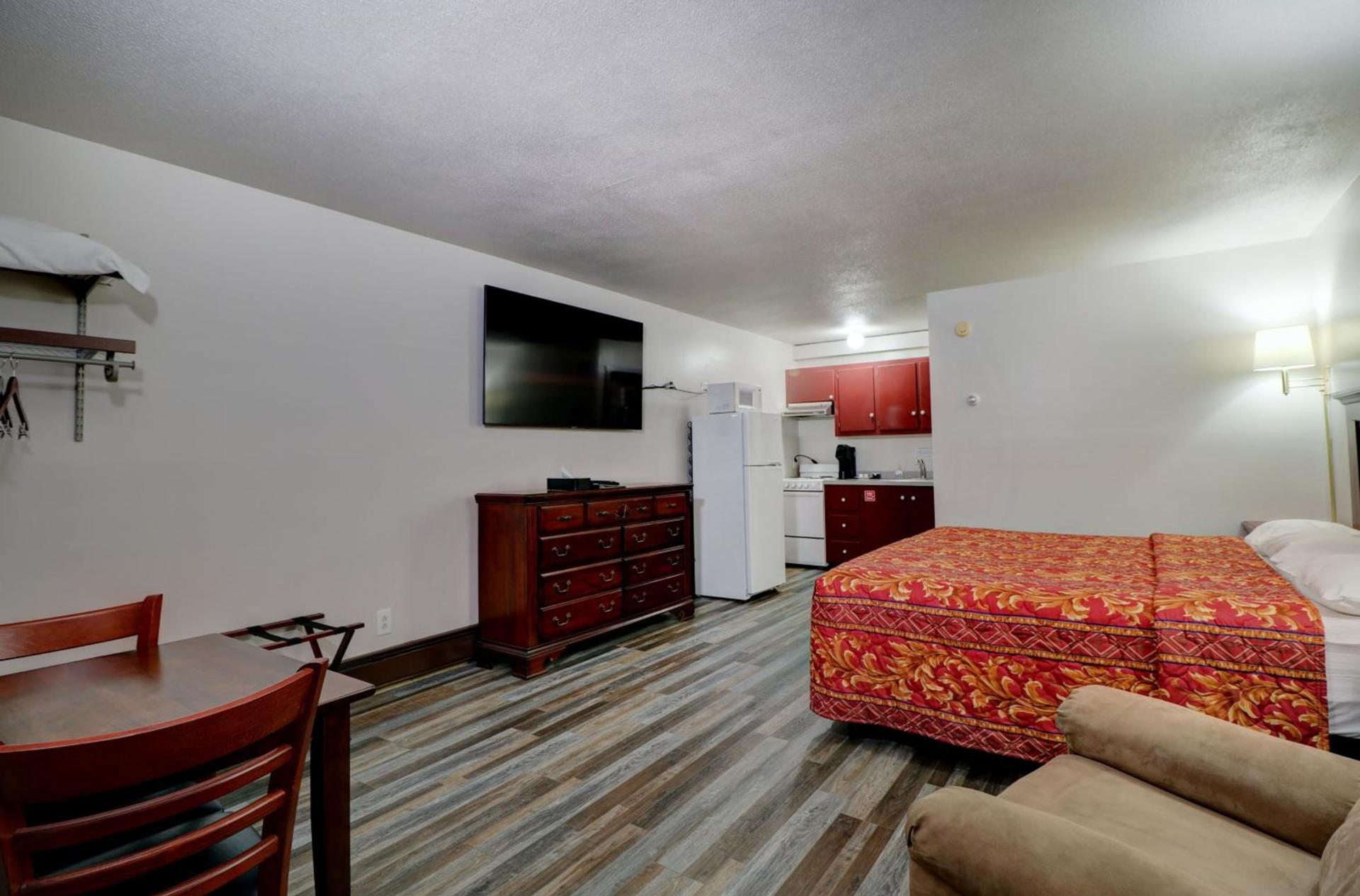 Canaan Motel photo 48