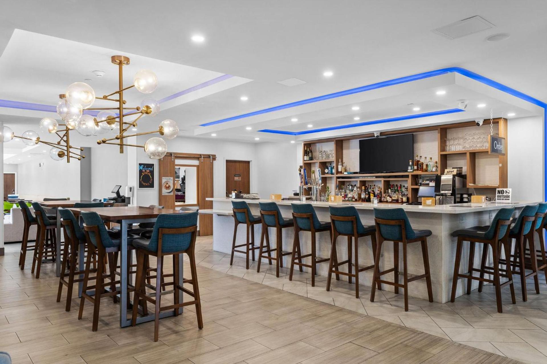 EVEN Hotel Manchester Airport, an IHG Hotel photo 81