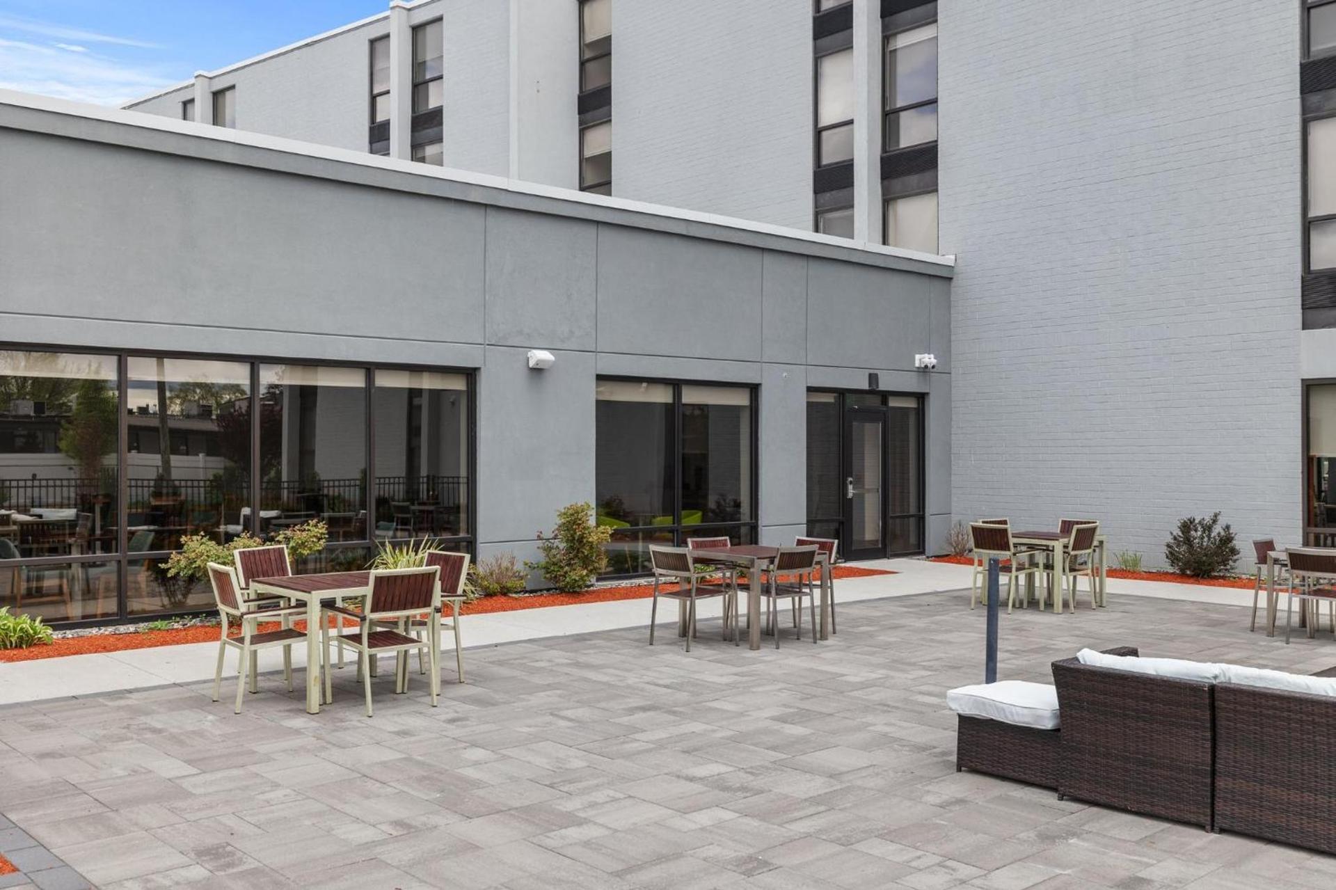 EVEN Hotel Manchester Airport, an IHG Hotel photo 98