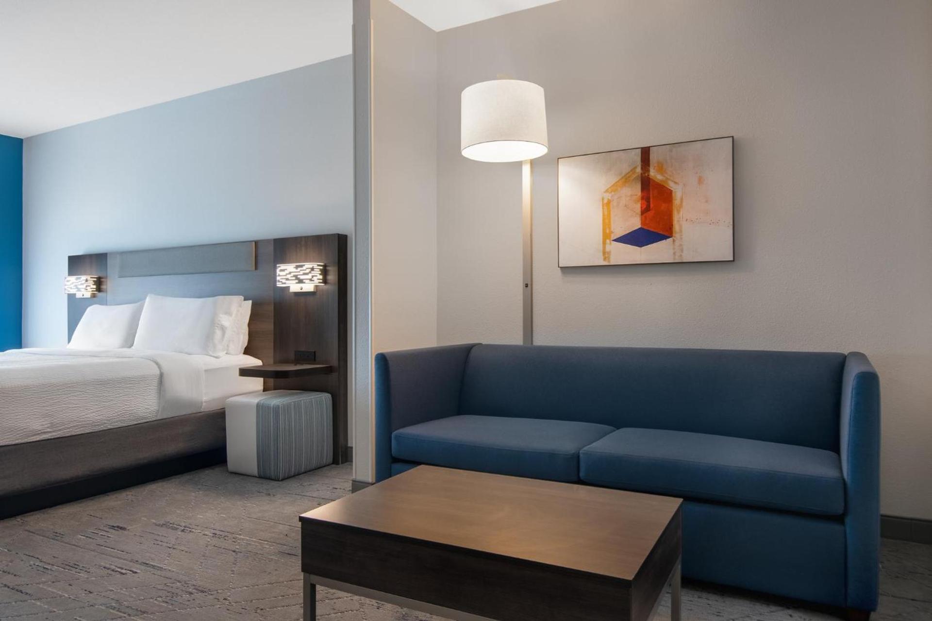Holiday Inn Express Hotel & Suites Prattville South by IHG photo 32