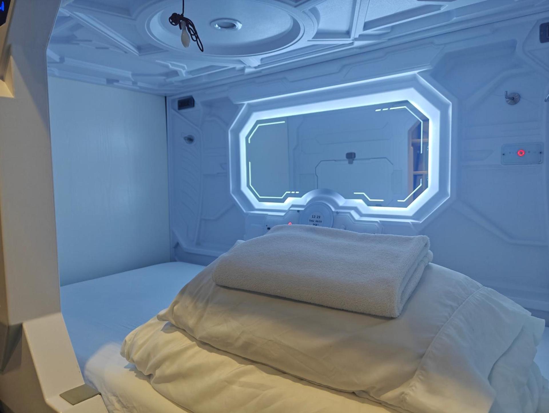 U Street Capsule Hostel photo 34
