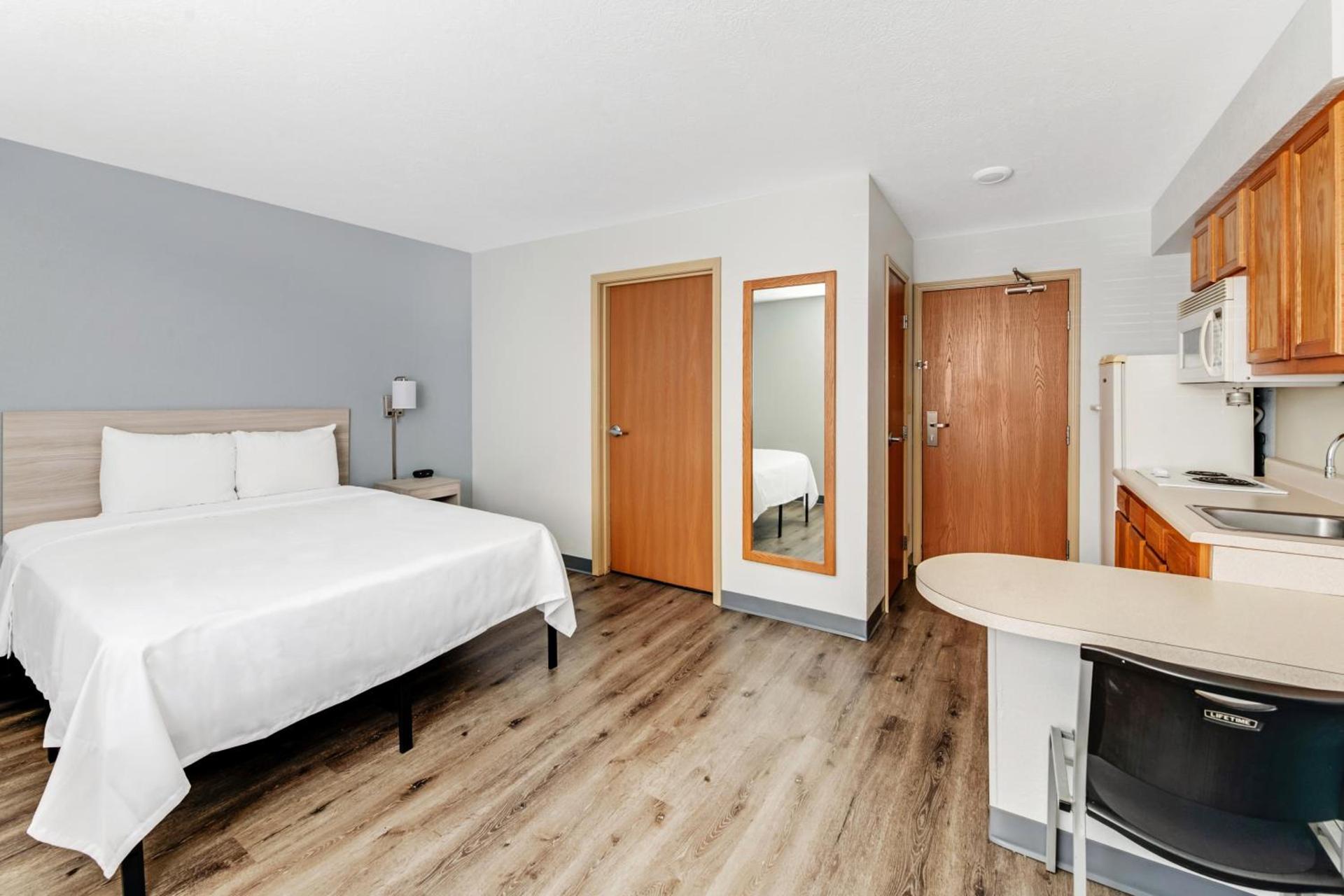 Birch Hill Suites Dayton-WP AFB photo 13
