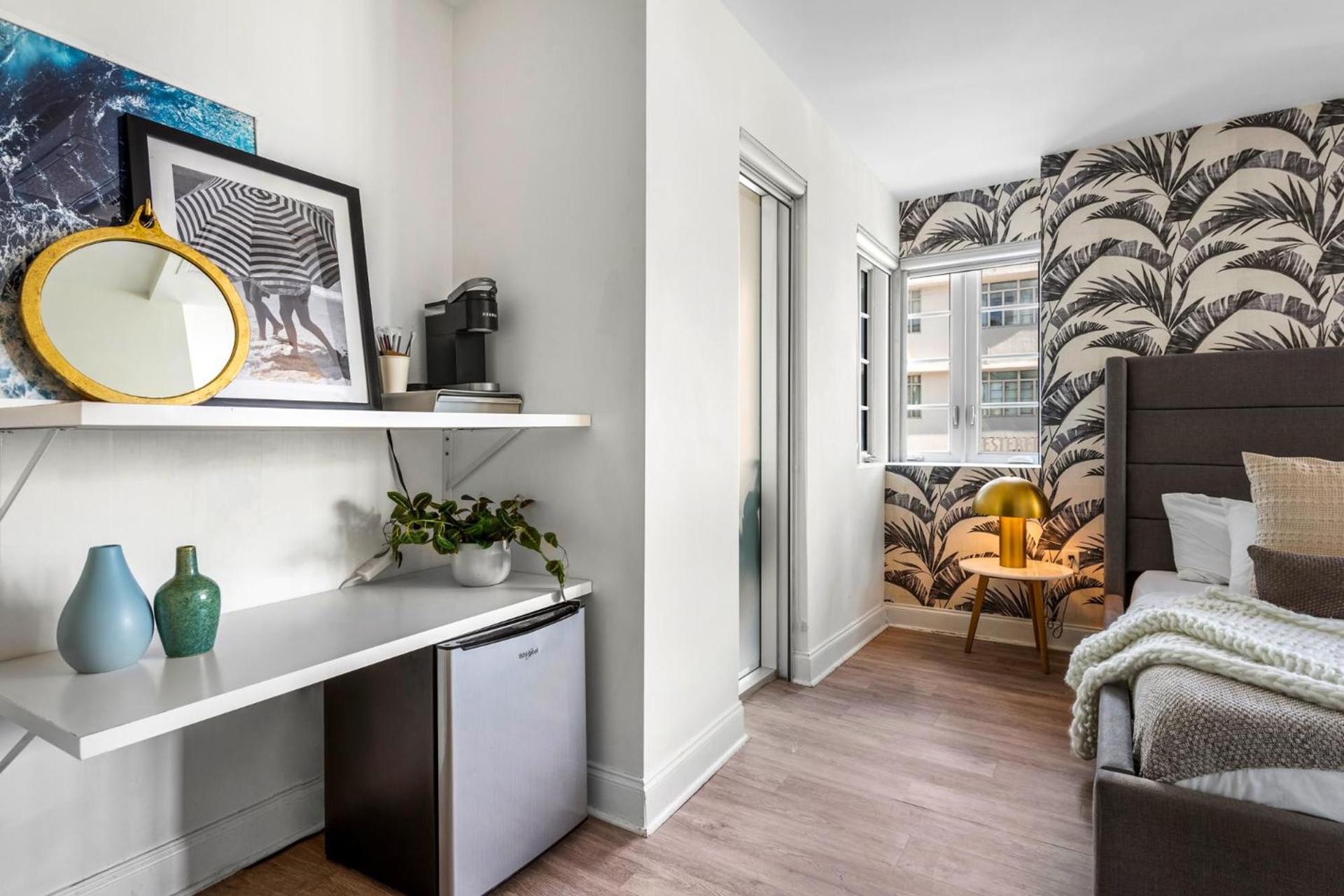 Luxuri Suites photo 21