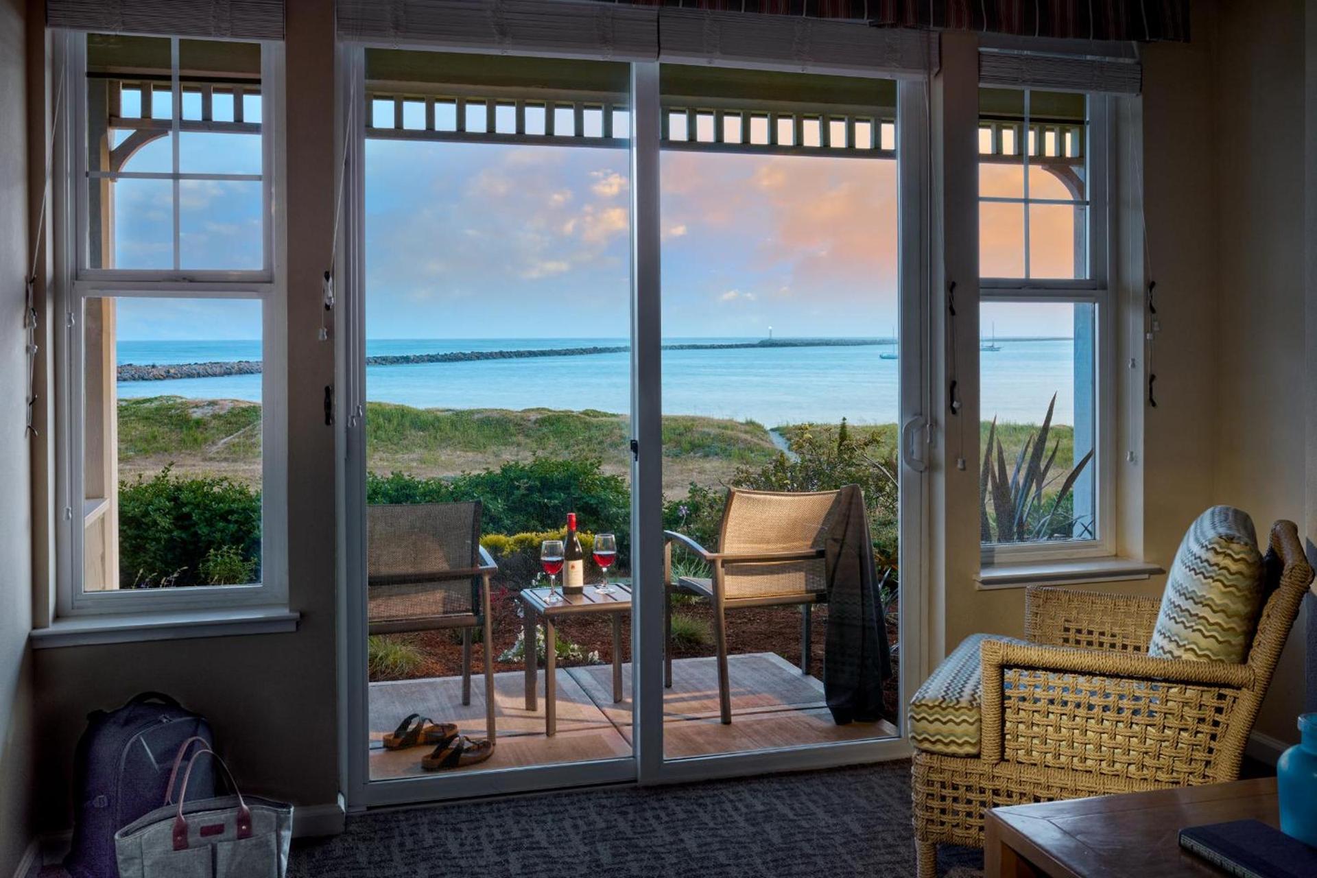 Beach House Half Moon Bay photo 29