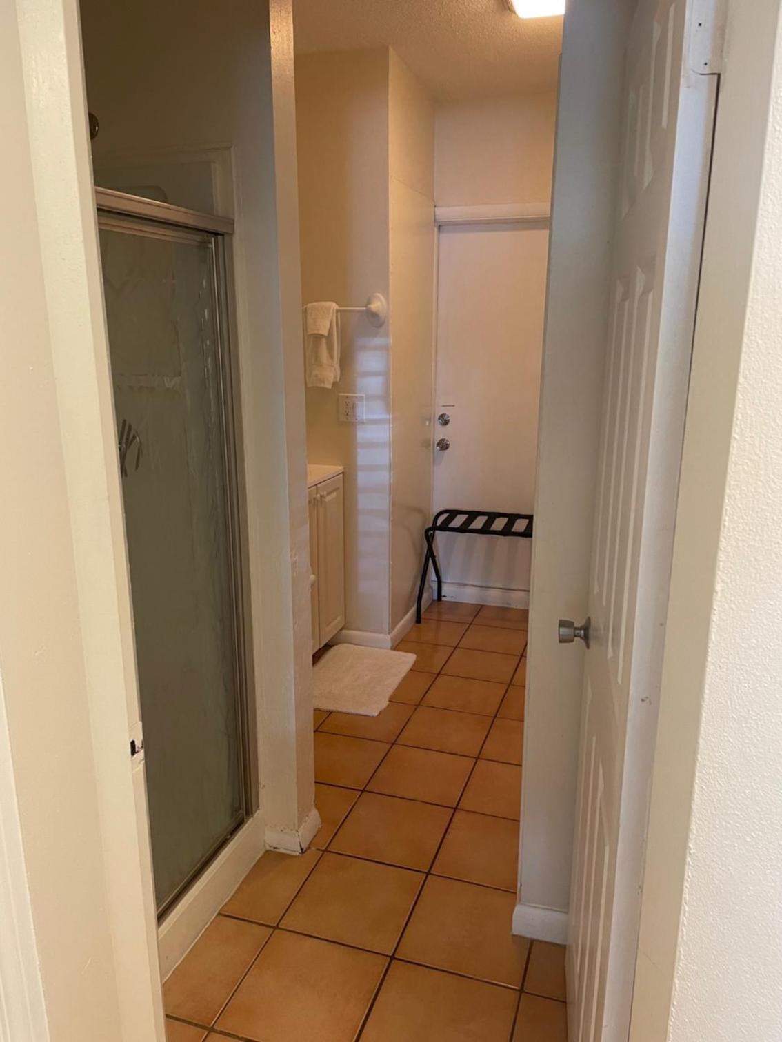 Venice Beach Villas photo 31