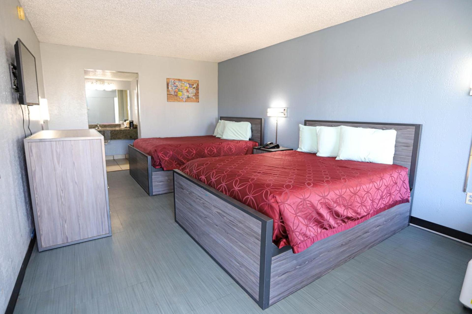 Express Inn photo 21