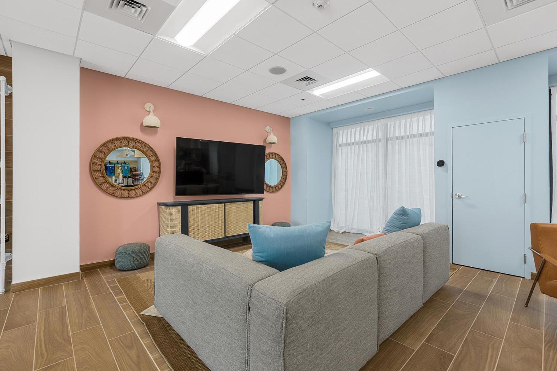 Golden Sands Carolina Beach Oceanfront, Tapestry by Hilton photo 8