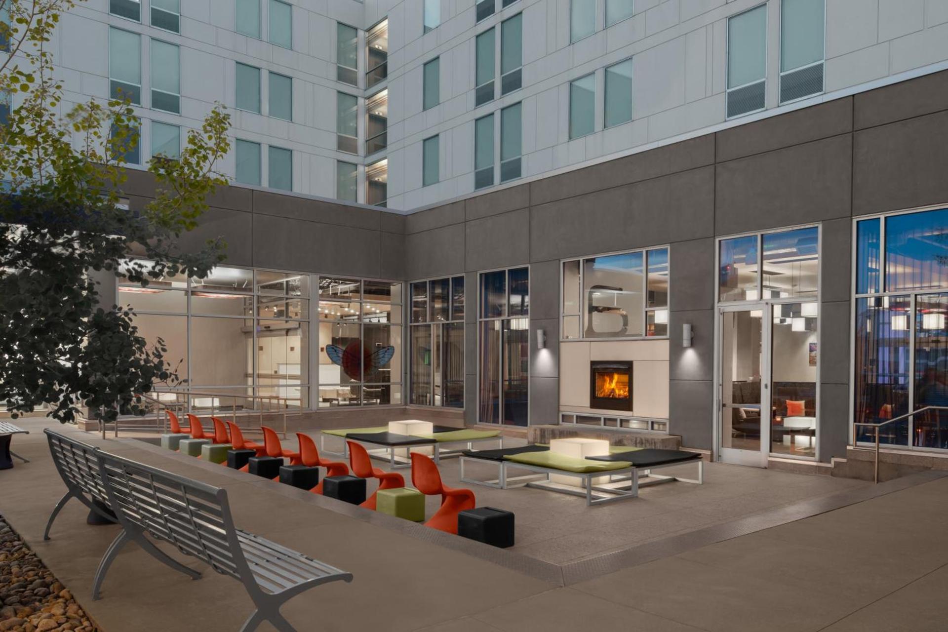 Aloft by Marriott Broomfield Denver photo 11