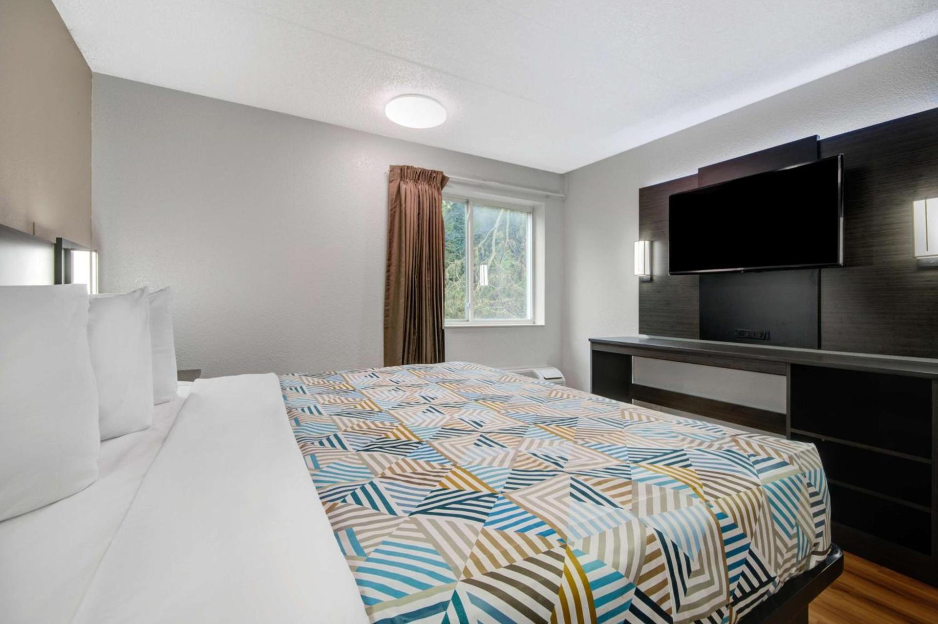 Motel 6-York, PA - North photo 13