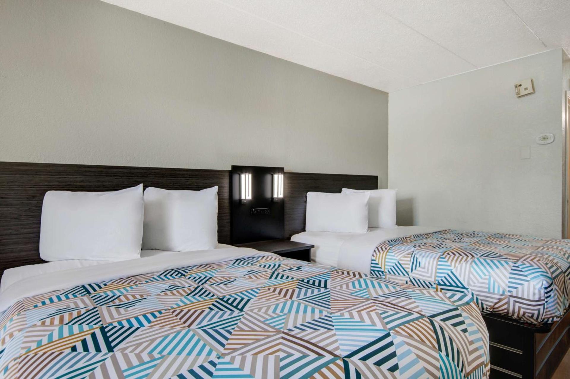 Motel 6-York, PA photo 8