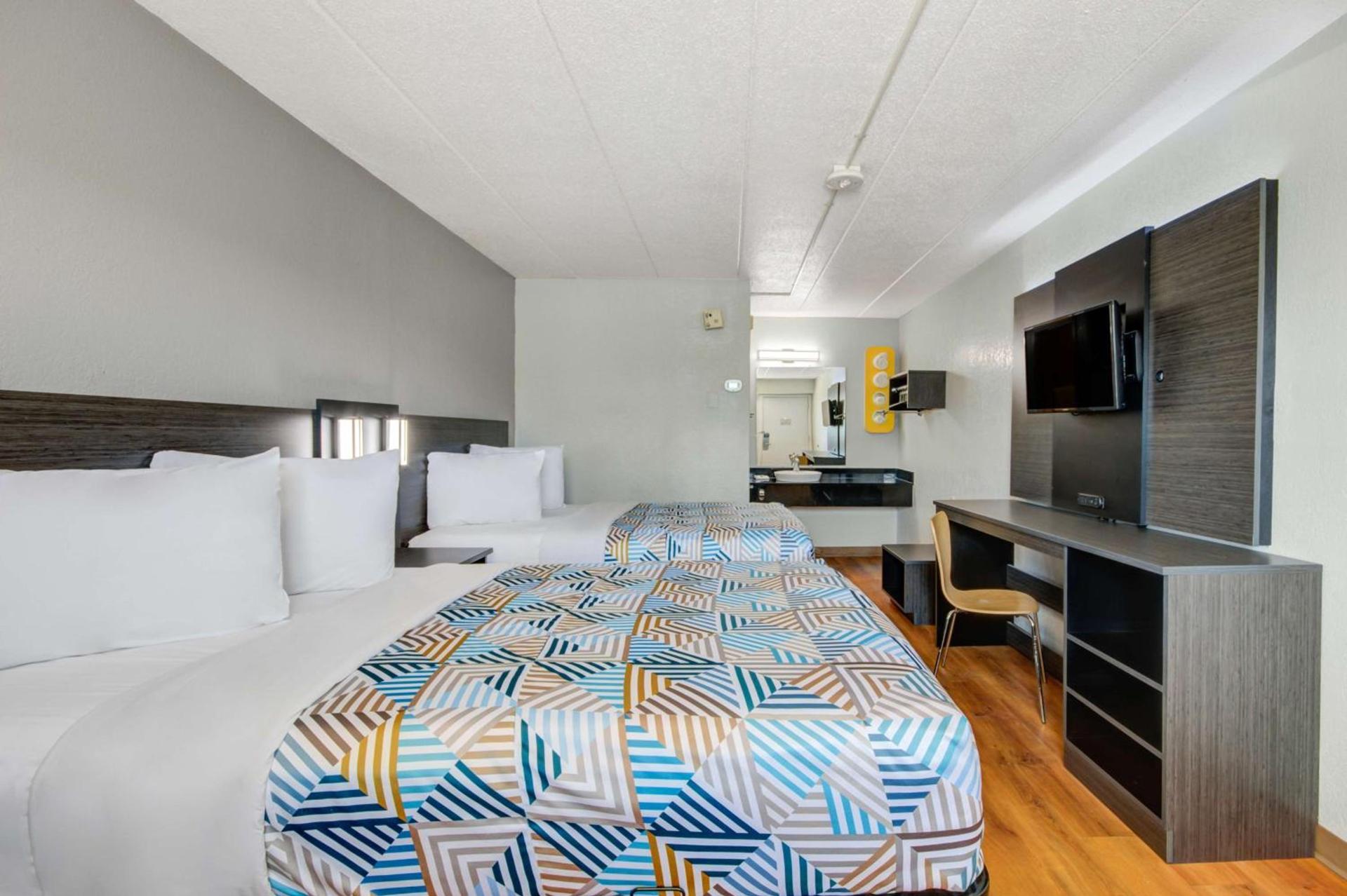 Motel 6-York, PA photo 9