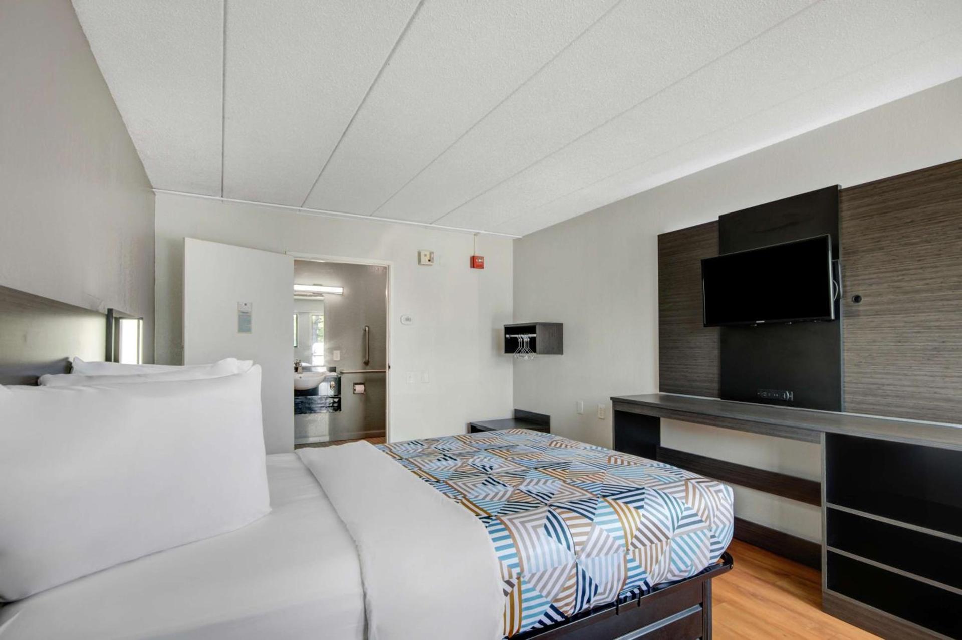 Motel 6-York, PA photo 17