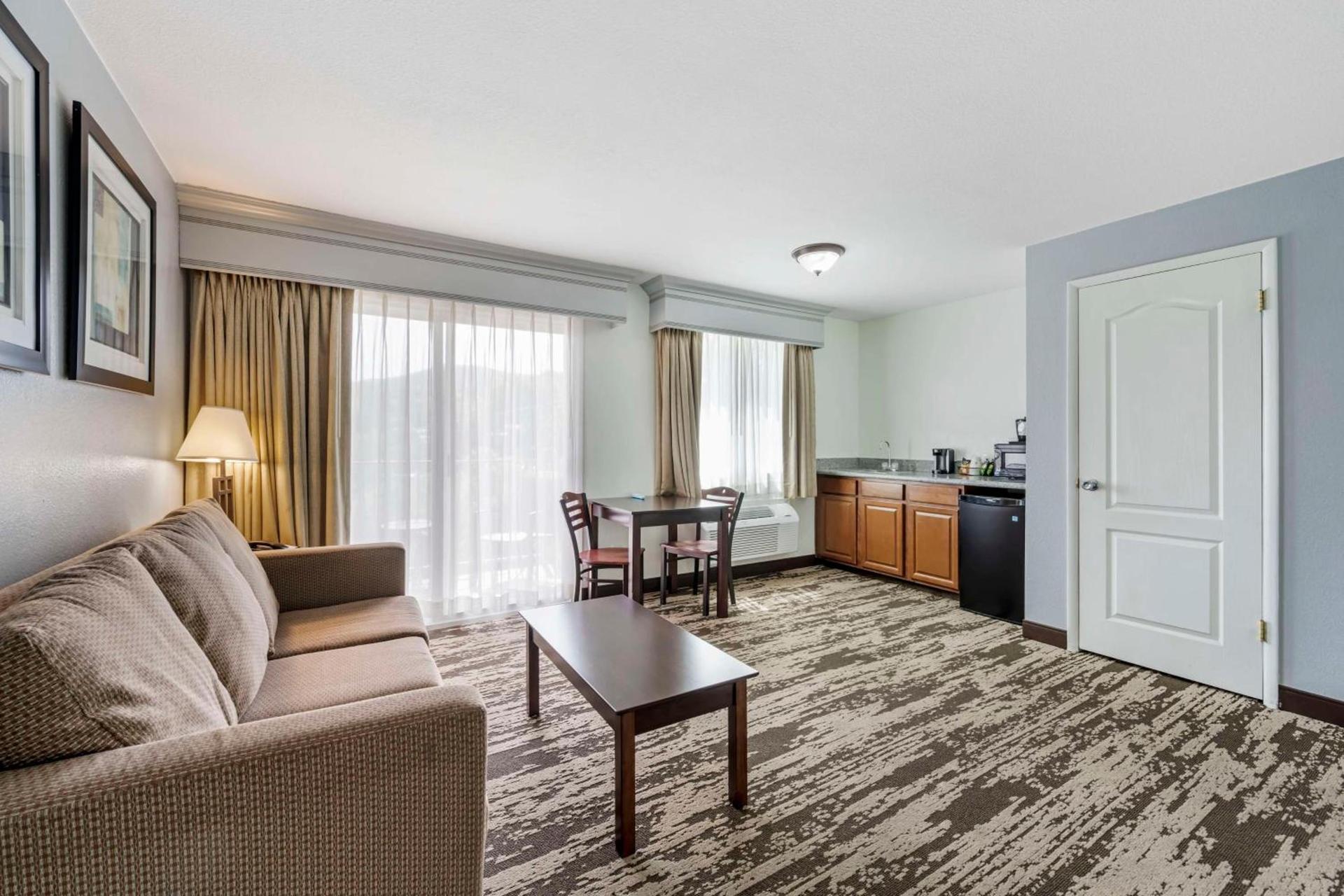 Best Western Prescottonian photo 28