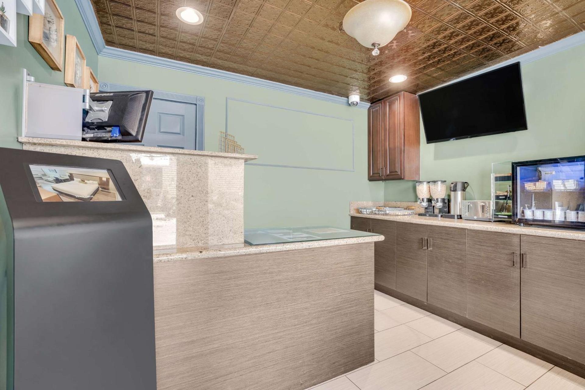 Sather Berkeley - SureStay Collection by Best Western photo 2