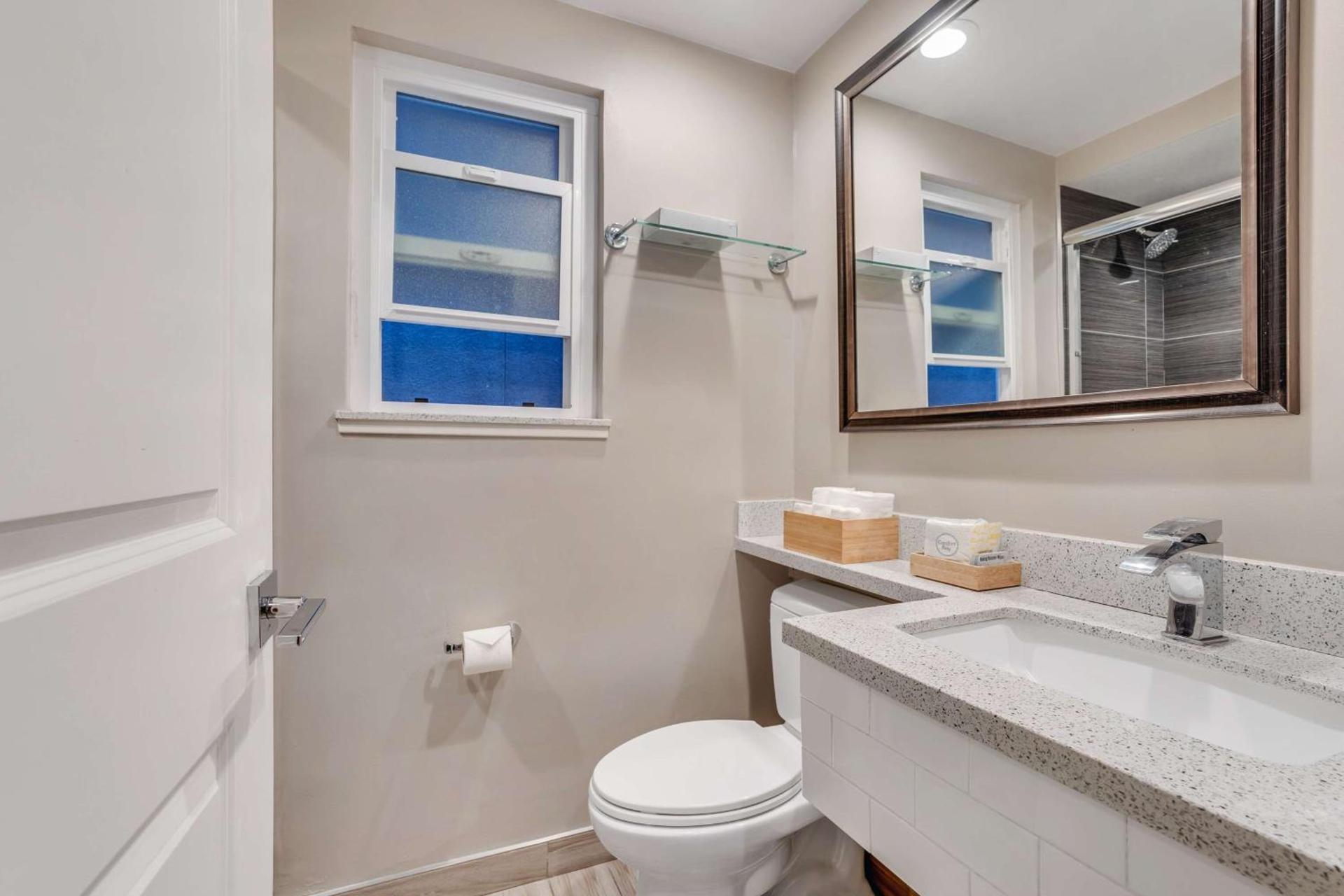 Sather Berkeley - SureStay Collection by Best Western photo 9