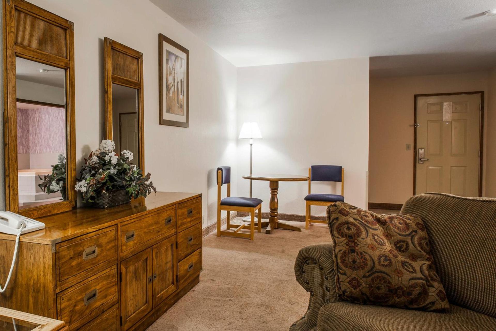 Quality Inn & Suites Goldendale photo 25
