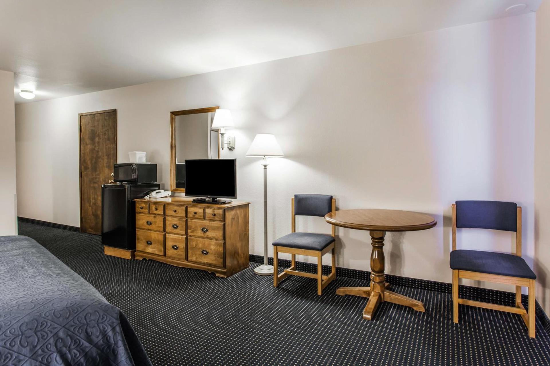 Quality Inn & Suites Goldendale photo 34