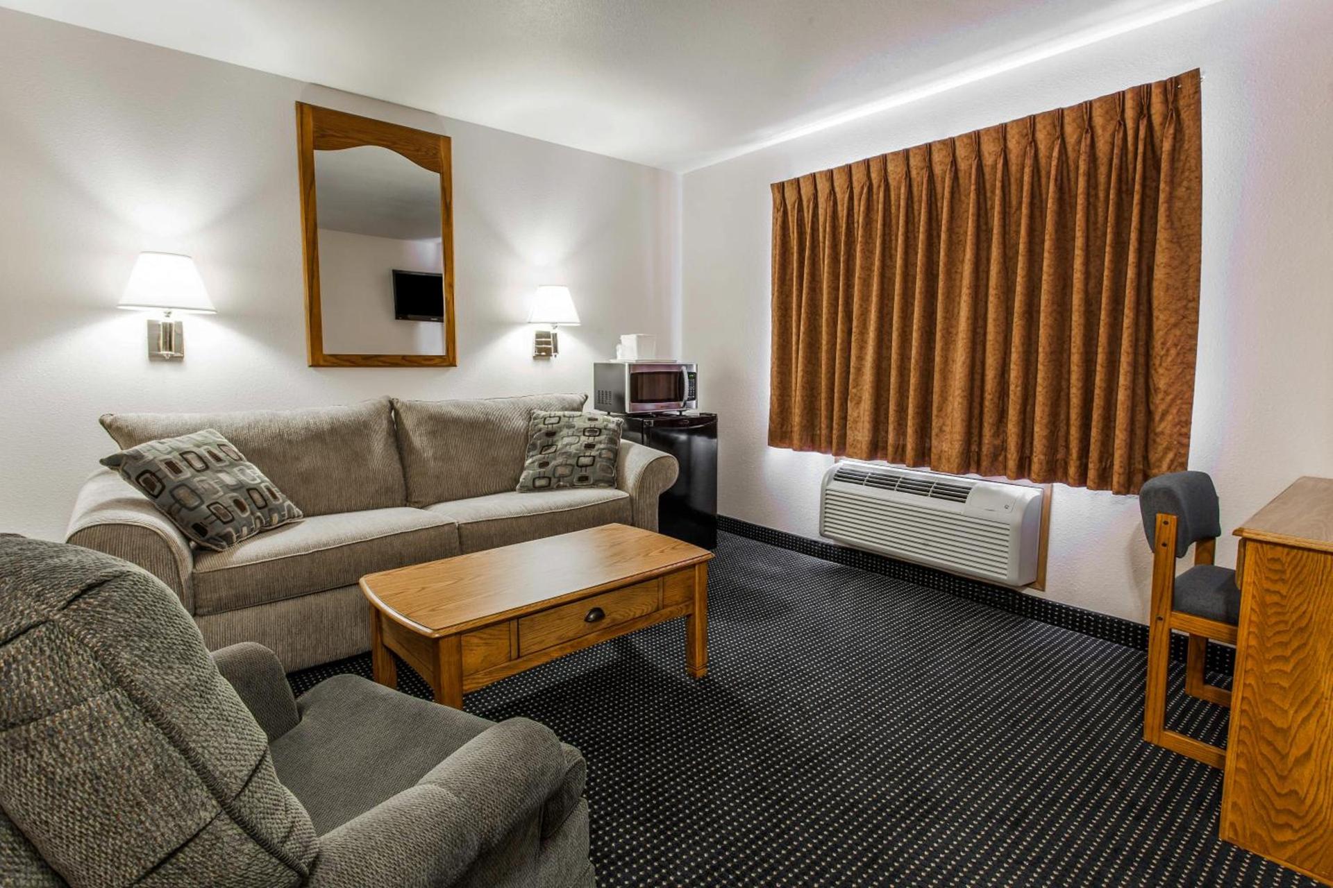Quality Inn & Suites Goldendale photo 36
