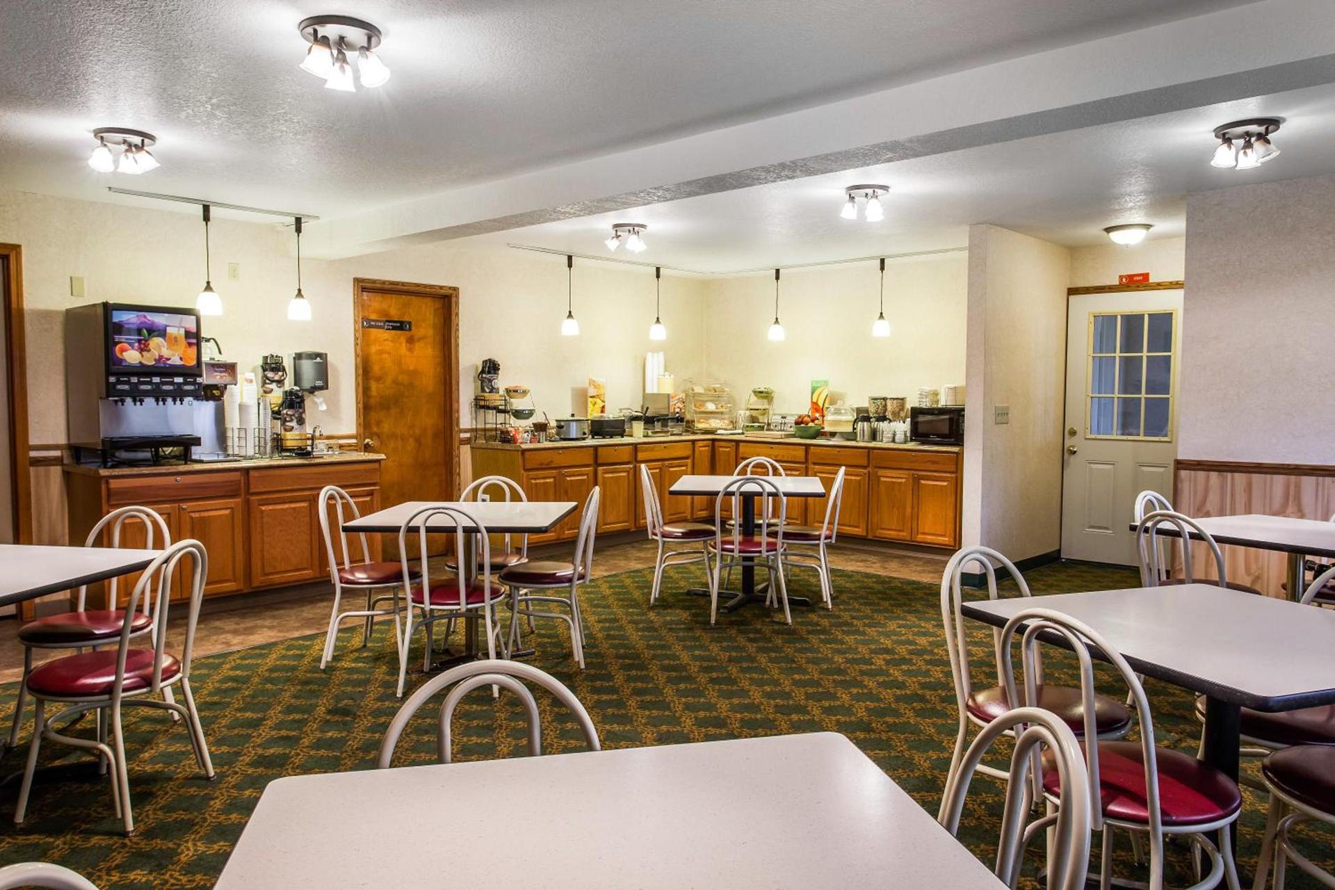 Quality Inn & Suites Goldendale photo 39