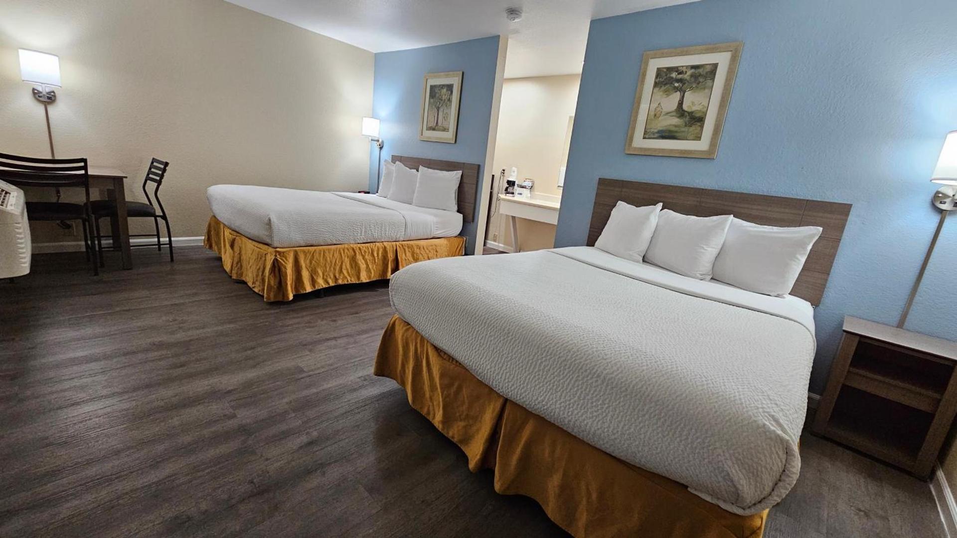 Travelodge by Wyndham Wenatchee photo 24