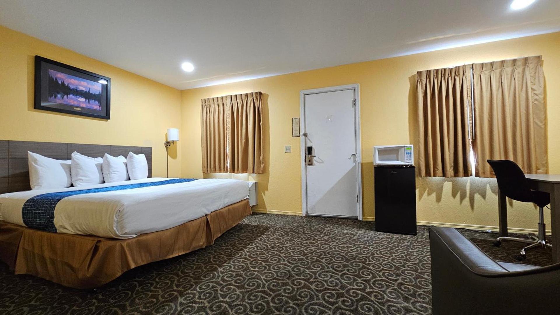 Travelodge by Wyndham Wenatchee photo 34