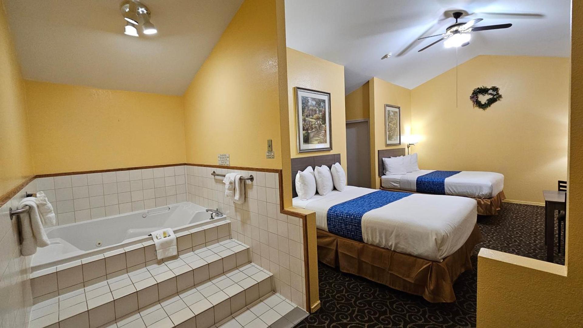 Travelodge by Wyndham Wenatchee photo 39