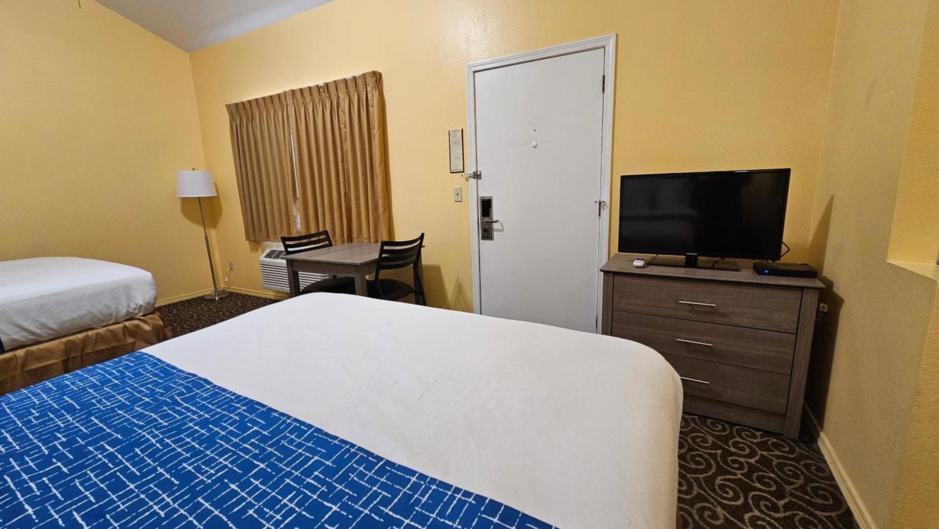 Travelodge by Wyndham Wenatchee photo 40