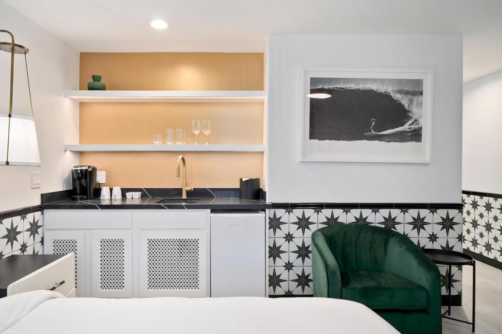 Casablanca Inn photo 55