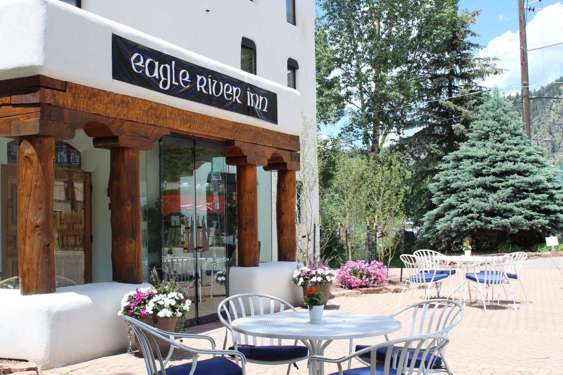 Eagle River Inn photo 2